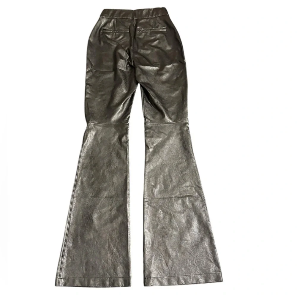SPANX®
Faux Leather Flare Leg
Pull-On Pants XS - Picture 4 of 11